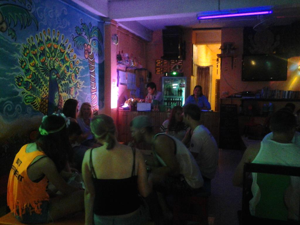 Maddy'S Hostel Ko Pha Ngan Exterior photo